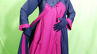 Indian hijabi Muslim Pinki Bhabhi