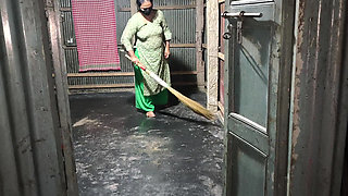 I hugged my aunty and started fucking her in the ass