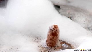 Rubadub, Hot Dick In A Tub With Osa Lovely, Juan Loco - Brazzers