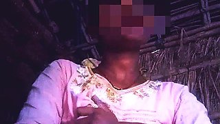 Desi Mallu Aunty Pink Frock Me Chuchi Masala Rahi Hai