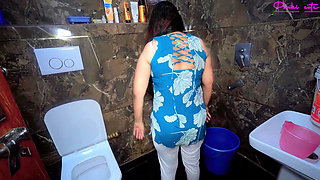 18+ Desi Village big boobs stepsister convinced for shoot Nude Sex video and Fucked by stepbrother in Clear Hindi Audio.