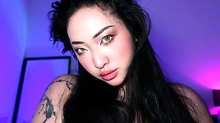 Amateur Asian Webcam Strip Masturbation