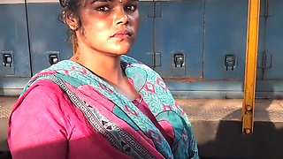 🥵DESI INDIAN TRAIN VALI BHABHI girl have sex with step brother Xxx , Desi Village Doggy style rough hardcore College girl tig