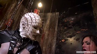 Horror Porn  Pinhead