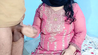 Pussy Fucking of Indian Desi Widow Stepmom Muslim Sex, Deep and Hard in Missionary POV with No Condom
