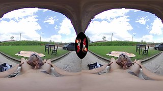 Fun In The Sun - Busty Milf Latina - Vrlatina - Sexlikereal
