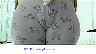 Camel Toe in Pajamas Close up