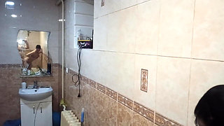 Bathroom Sex with Oral