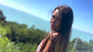 Outdoor fun with Sandralyd's big ass and clit teasing