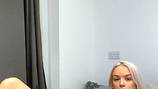 Blonde tight pussy babe solo toy fun in glamour masturbation