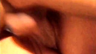 A La Doctora Gusta Que Lamban Chocho y Le Metan Dedo En Culo