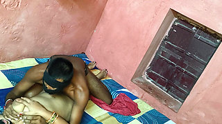 Brother-in-law Called Sister-in-law to the Bedroom and Fucked Her a Lot, It Was a Lot of Fun