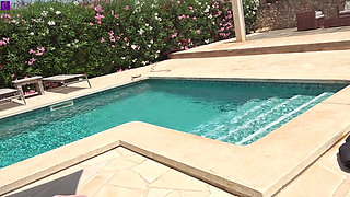 Hot Bareback Sex Excesses at a Wellness Resort! Full Movie