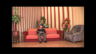 An Old-fashioned Grandma - Episode 1