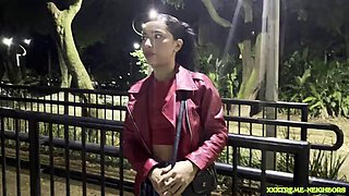 I TAKE A STRANGER HOME IN MEDELLIN AND END UP FUCKING HER WITHOUT A CONDOM