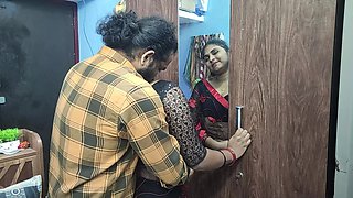 Mallu Couple Hot Fuck in Saree, Saree Removal and Hot Fuck, Navel Lick, Blow Job, Pussy Lick and Hot Fuck in Saree, Mallu Couple