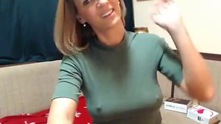Hot milf squirts