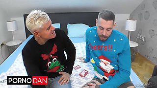 Feral & Freaky Squirt Machine Receives Anal Creampie For Christmas - Maddy Black, Dean Van Damme And Porno Dan