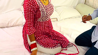 Indian hot Bhabhi sex with tailor master (Hindi audio)