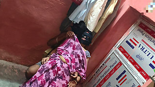 Beautiful Bhabhi Was Fucked in Saree in Desi Doggy Position