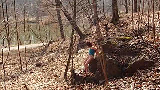 Hot Redhead MILF Rebeccaxhot Gives Blowjob in Nature - Outdoor Sex & Public Nudity