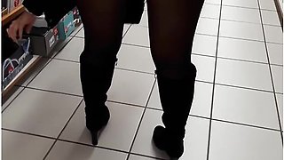Flashing Without Panties And Crotchless Pantyhose In A Shoe Store
