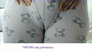 Camel Toe- Camel Toe- Cameltoe- Turkish MILF- Turkish Porn- Pajamas- Pussy- Turkish Disclosure- Disclosure