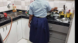 Indian hot lady first time sex in home with stepbrother