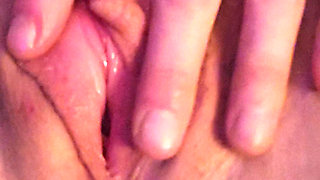 Instructions on how to play with every pussy.