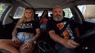 Tatted Blonde Babe Luxx Performs Blowjob in Car During Rush Hour