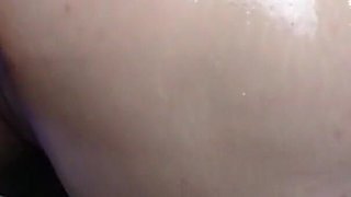 Camgirl Gets Fucked by a Sex Machine and Gets All Wet!!