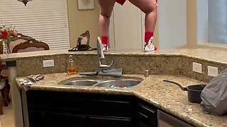 Big Booty Ebony Kitchen Top Ass Clapping