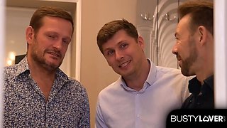 Lesbian Fuck Turns Into Gangbang With Czech Cuties Nicole Love & Brittany Bardot