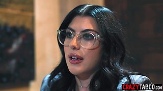 Teenage enjoyed cunt licking on the piano