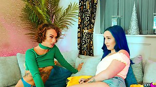 Pussykat in scissor fight with Blue Ink and toys