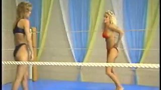 Golden Girls Bikini Wrestling