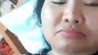 CHUBBY THAI MASTURBATING ON CAM