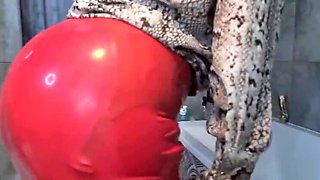 Wanilianna Golden Shower & Hard Masturbation in Latex Skirt and Seamed Nylons