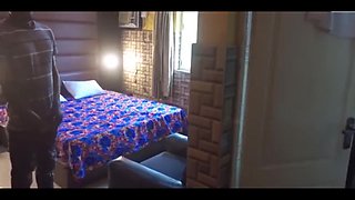 Hard Sex in the Hotel Bathroom -amateur Couple