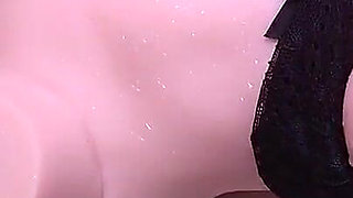 Strapon Sex + Squirting with Sexdoll