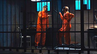 Freeze - Prison Bitch