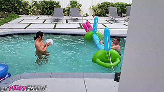 Mypervyfamily - Sneak Peek with Jennifer White & Tony Rubino