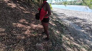 Jhodez1s Big Butt Captivates Boat Passerby for Kinky Outdoor Public Nudity Display with