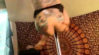 High heeled amateur teen ass fingered