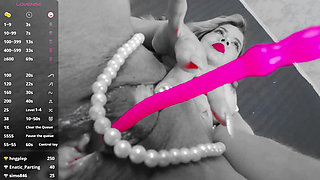 Delicious MILF Fucks with a Big Cock and Her Pearl Necklace!