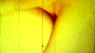 Deepthroat-obsessed Retro Babe Worships Cock in Vintage Loop