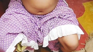 Desi Bhabhi Night Fun with a Toy