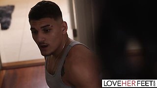 Vanessa and Victor's foot fetish dirt