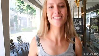 Mazzy's Anal Fingering & Toy Play