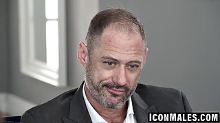 Casey Everett submits his hole to passionate daddy DArclyte